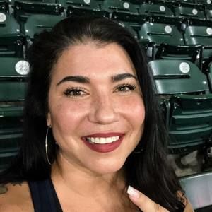 Meet your Posher, Anna romero